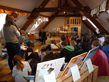Intérieur de la bibliothèque