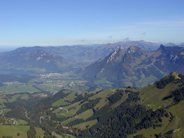 Vue de Gruyères depuis le Moléson