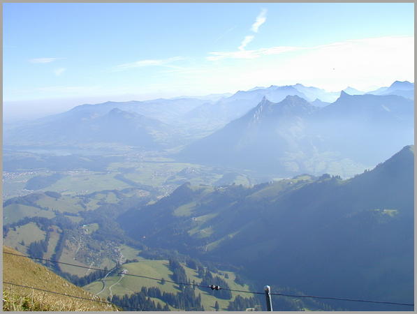 Légère brume sur Gruyères
