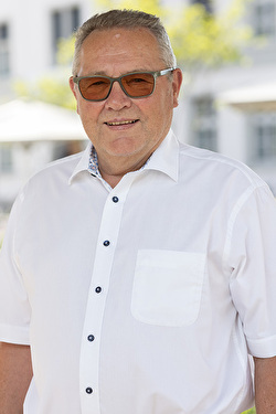 Bally Olivier