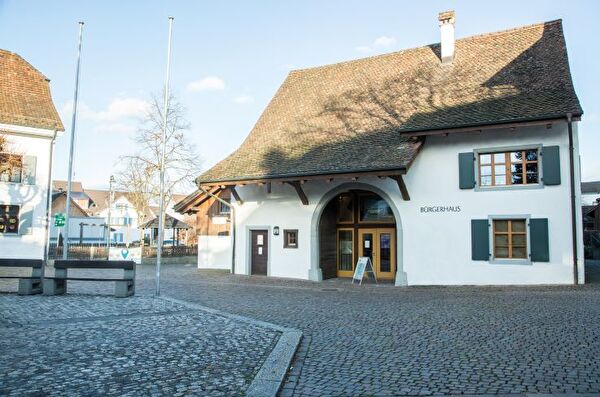 Bürgerhaus Bürgergemeinde Gemeinde Pratteln Einbürgerung Bürgermuseum 