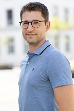 Simon Käch