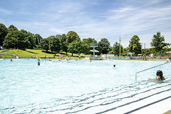 Gemeinde Pratteln, Schwimmbad