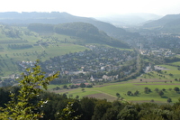 Sicht auf das Dorf von der Thürnerfluh