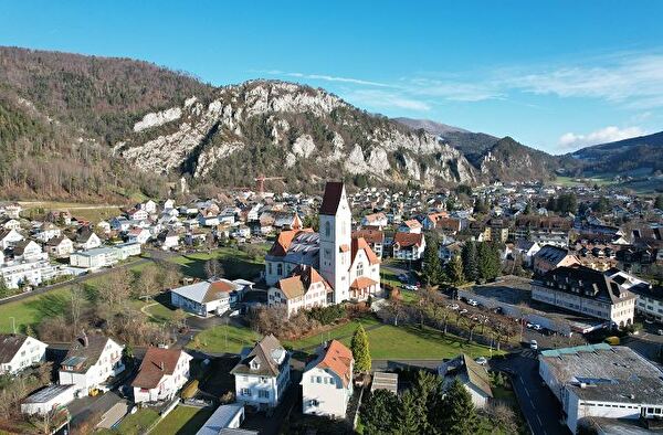 Kirch- und Gemeindehaus