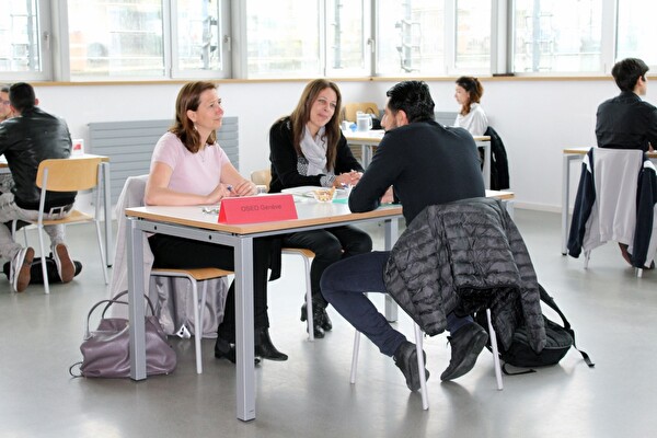 Permanence emploi adultes