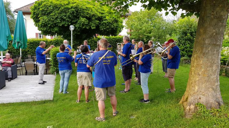 Ständeli der Musig Etziken