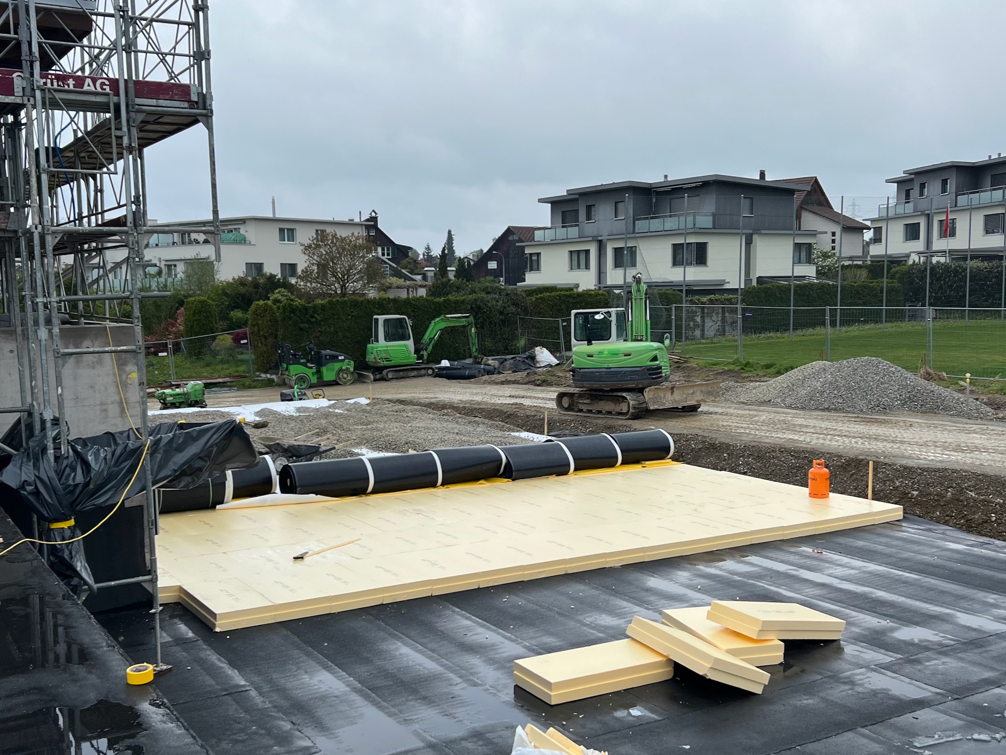 Arbeiten am Aussenbereich, 23. 4. 23