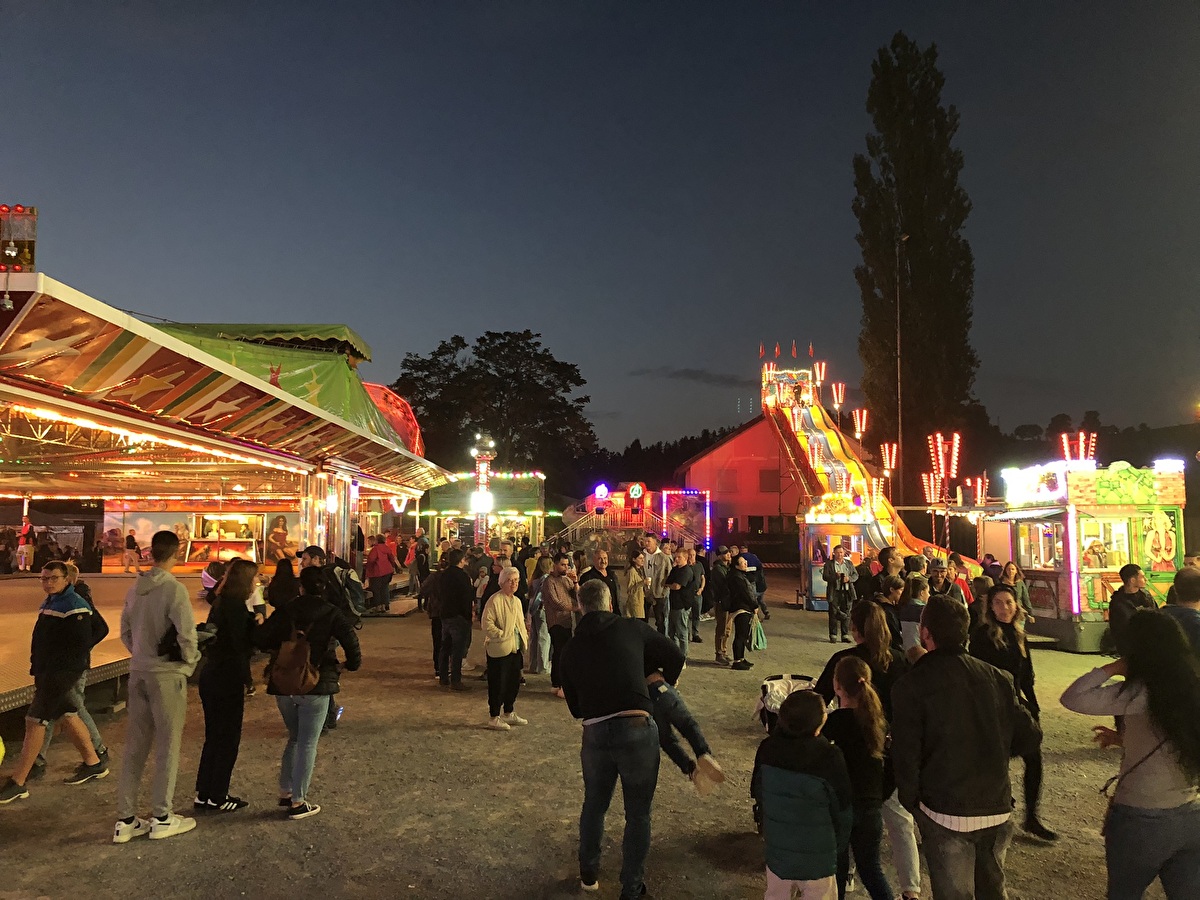 Jahrmarkt und Warenmarkt