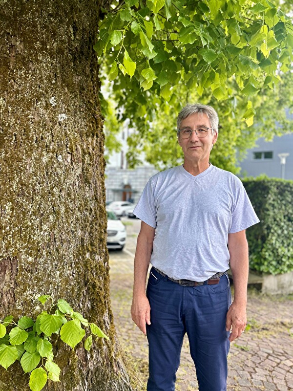 Christoph Bertschinger setzt sich als Mitarbeiter des Personaldienstes seit  vier Jahren für eine gesunde Gemeindeverwaltung ein.