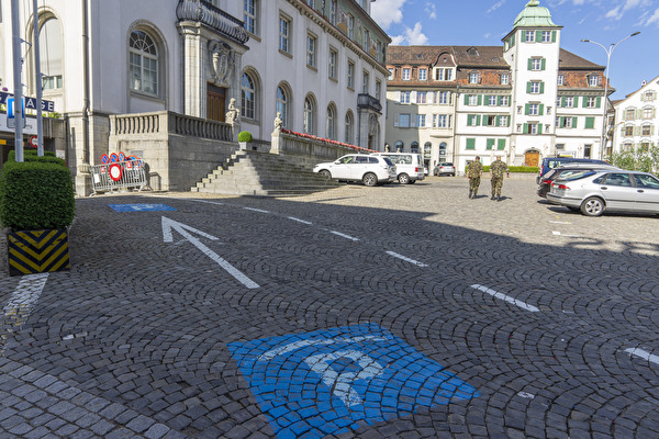 Garagenzufahrt auf dem Obstmarkt