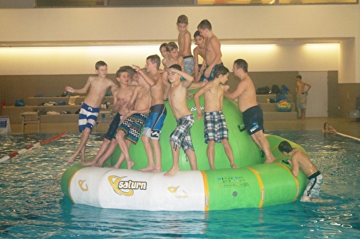 Badeplausch im Hallenbad Herisau.
