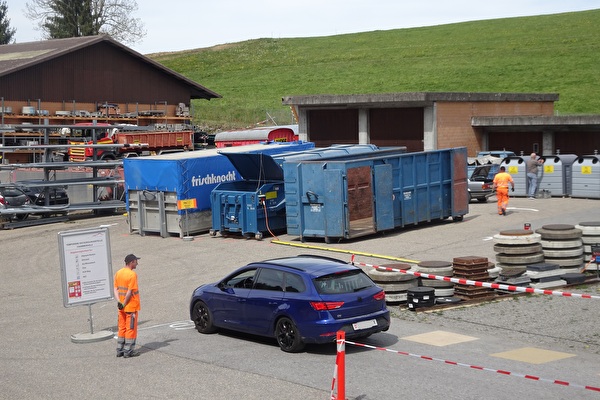 Die provisorische Entsorgungsstelle im Chammerholz.