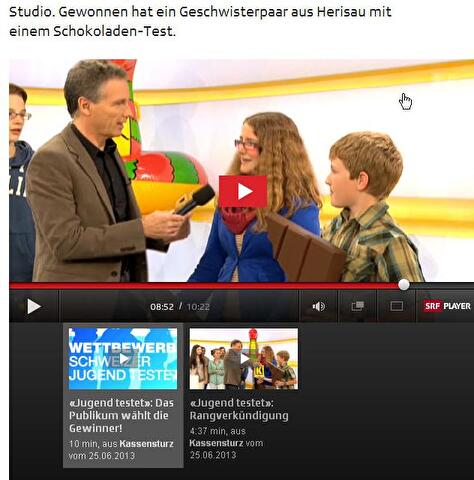 Moderator Schmezer mit den beiden Herisauer Schülern, Edith und Armin Meier.