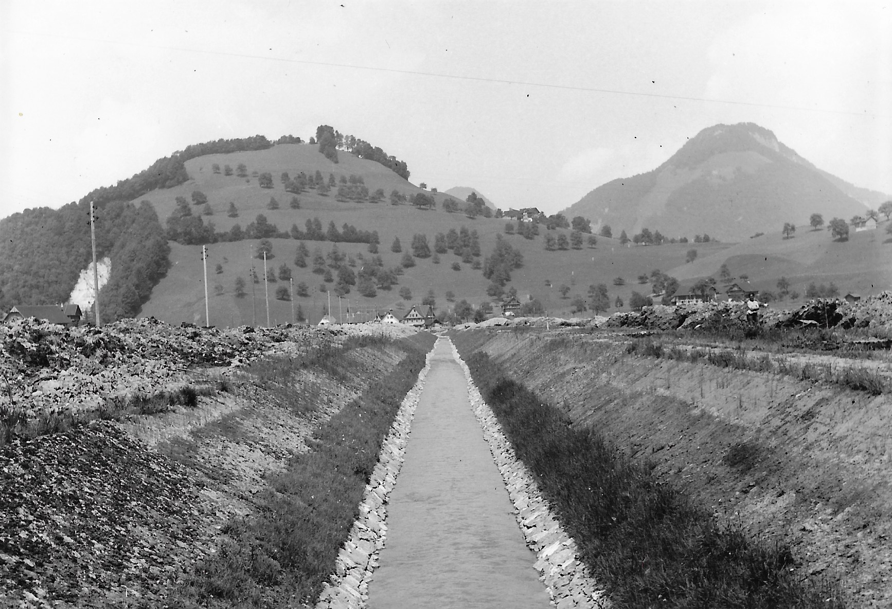 Mehlbach im neu erbauten Kanal