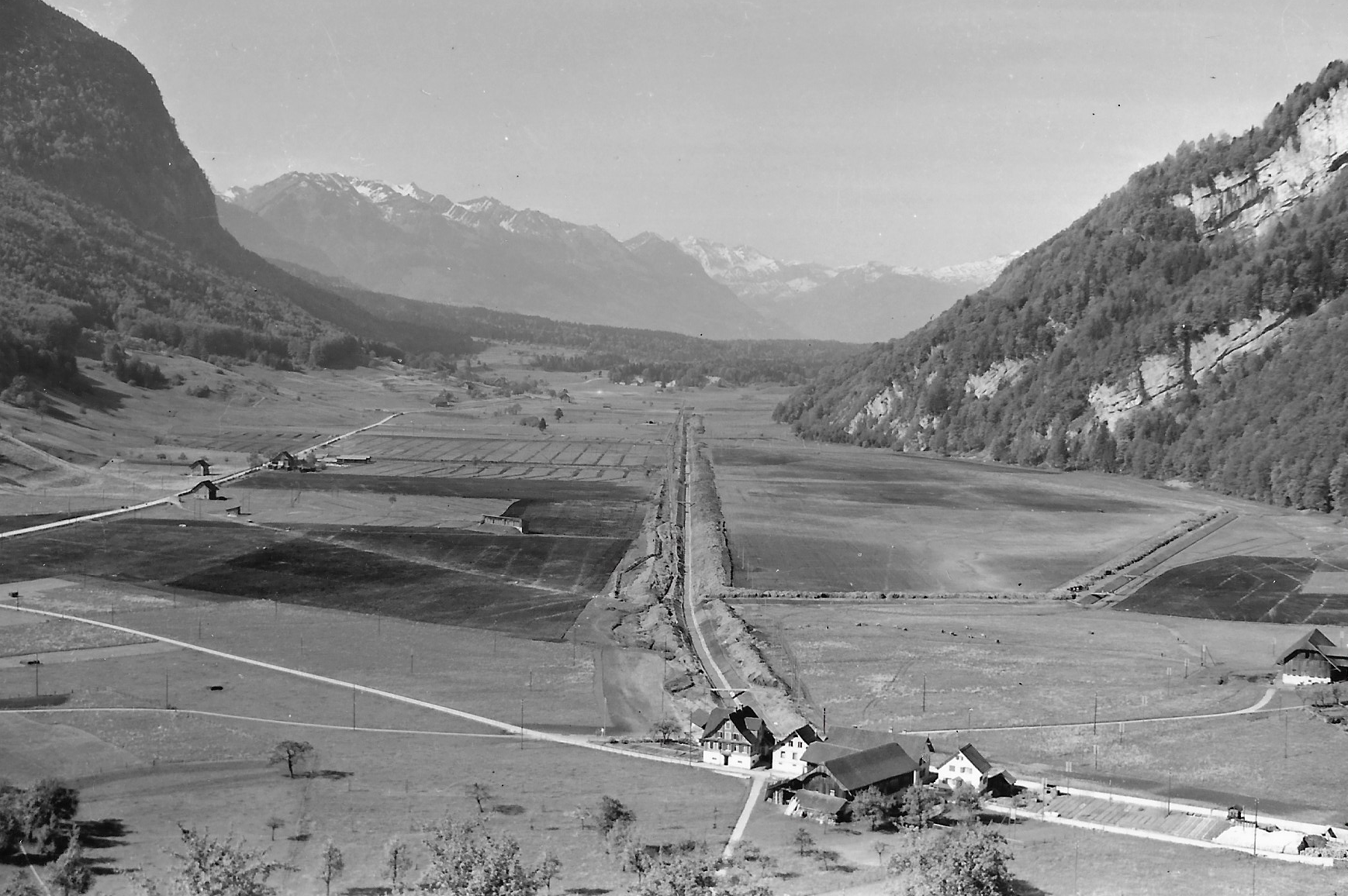 Der neue Kanal des Mehlbachs durch das Drachenried (1942)