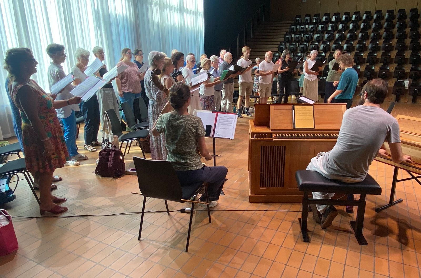 Mitsingen war angesagt an der öffentlichen Probe.