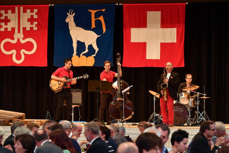SWISS MADE pocket orchestra