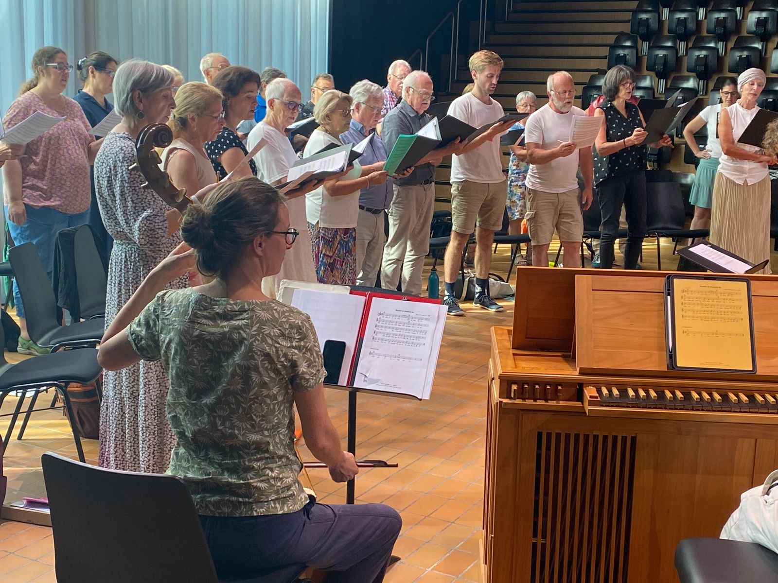 Mitsingen war angesagt an der öffentlichen Probe.