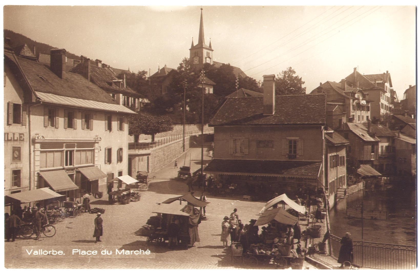 Place du Marché et Temple vers 1920