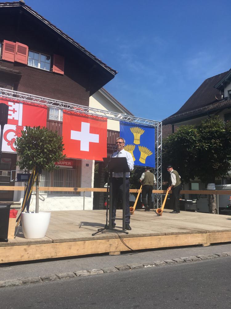Bundesfeier 2018 im Dorfkern mit 1. Augustansprache von Regierungsrat Christian Schäli.
