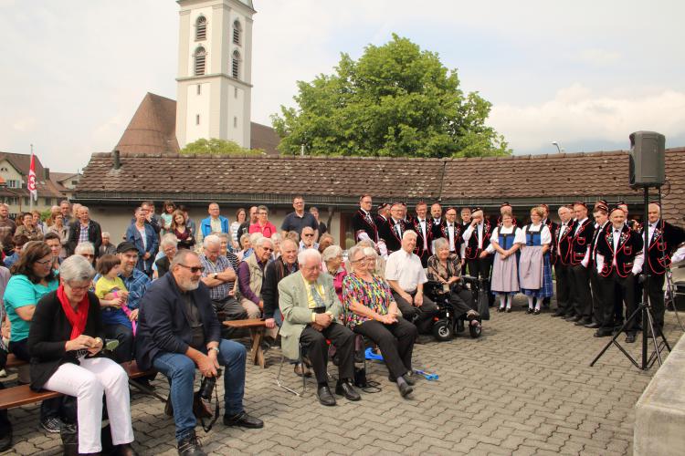 Feier für die Übergabe des Kabriizi 2018 an Hans Amrhein