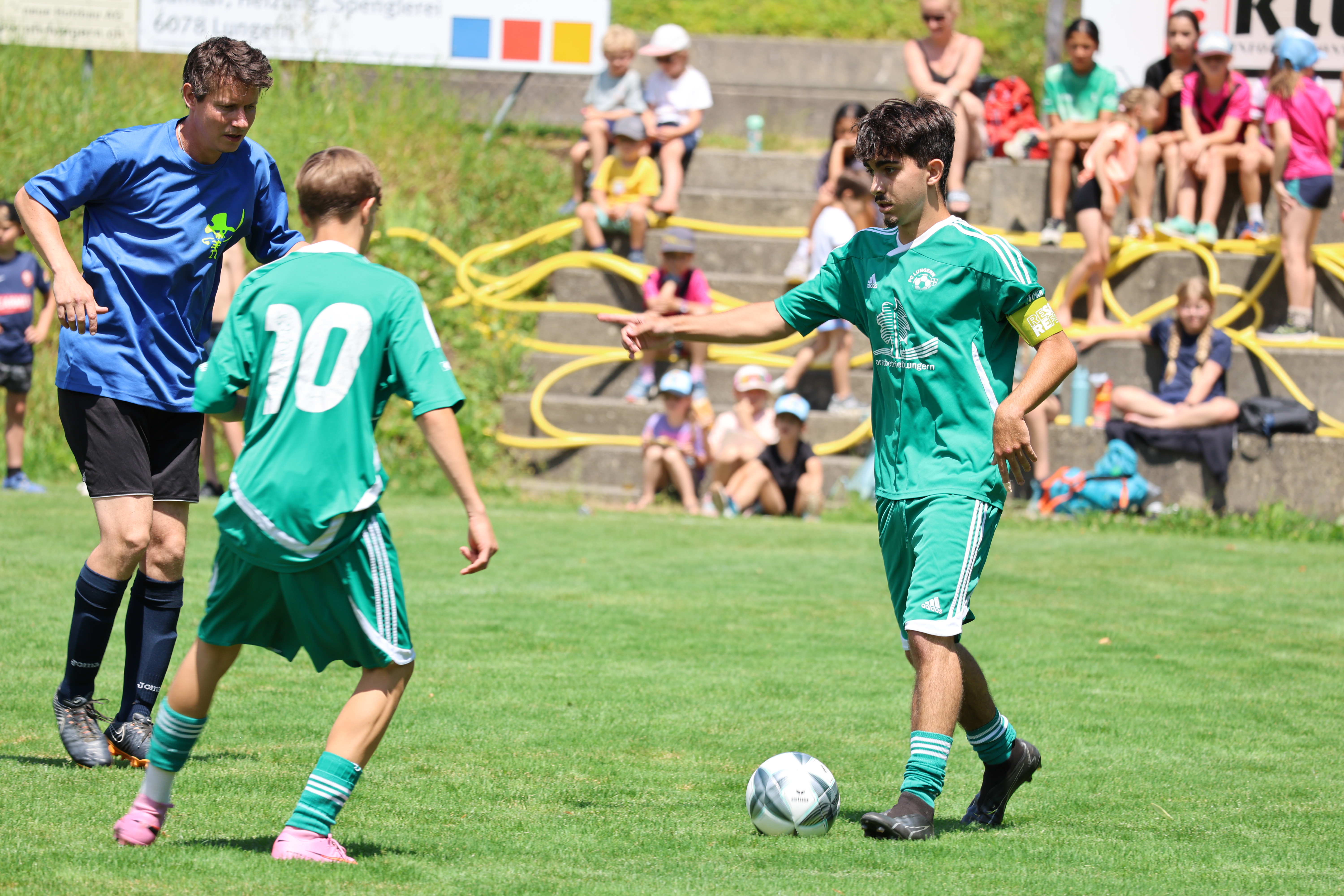 Lehrer vs. AK 26