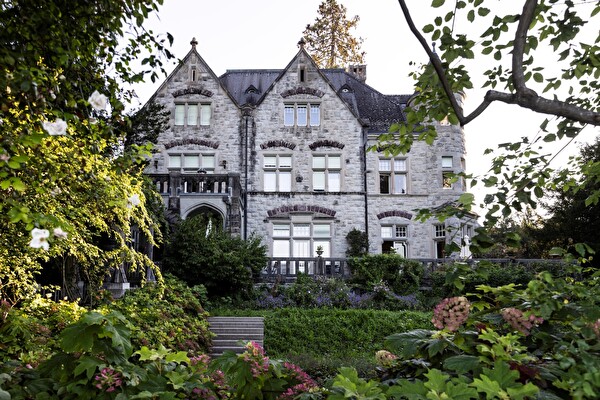 Villa Alma