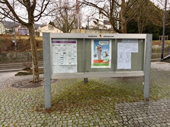 Schaukasten Bahnhofstrasse 10