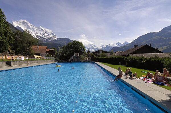 Schwimmbad Wengen