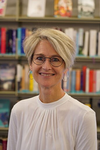 Karin Renner, Bibliothekarin