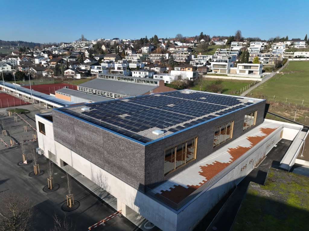 Hofmatten Dach PV-Anlage