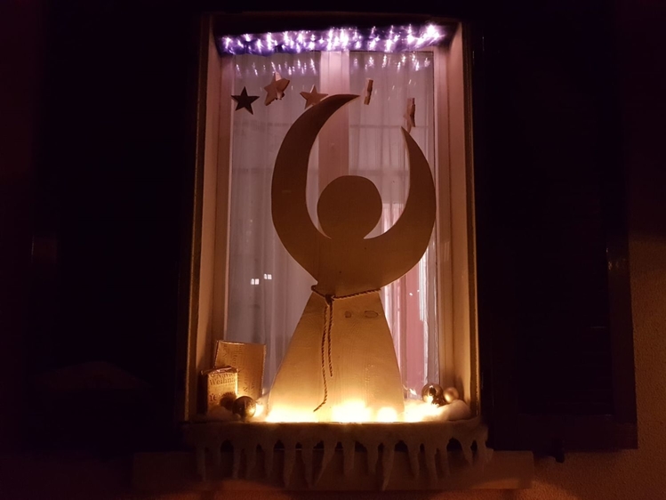 Adventsfenster Aeschquartier Nummer 15