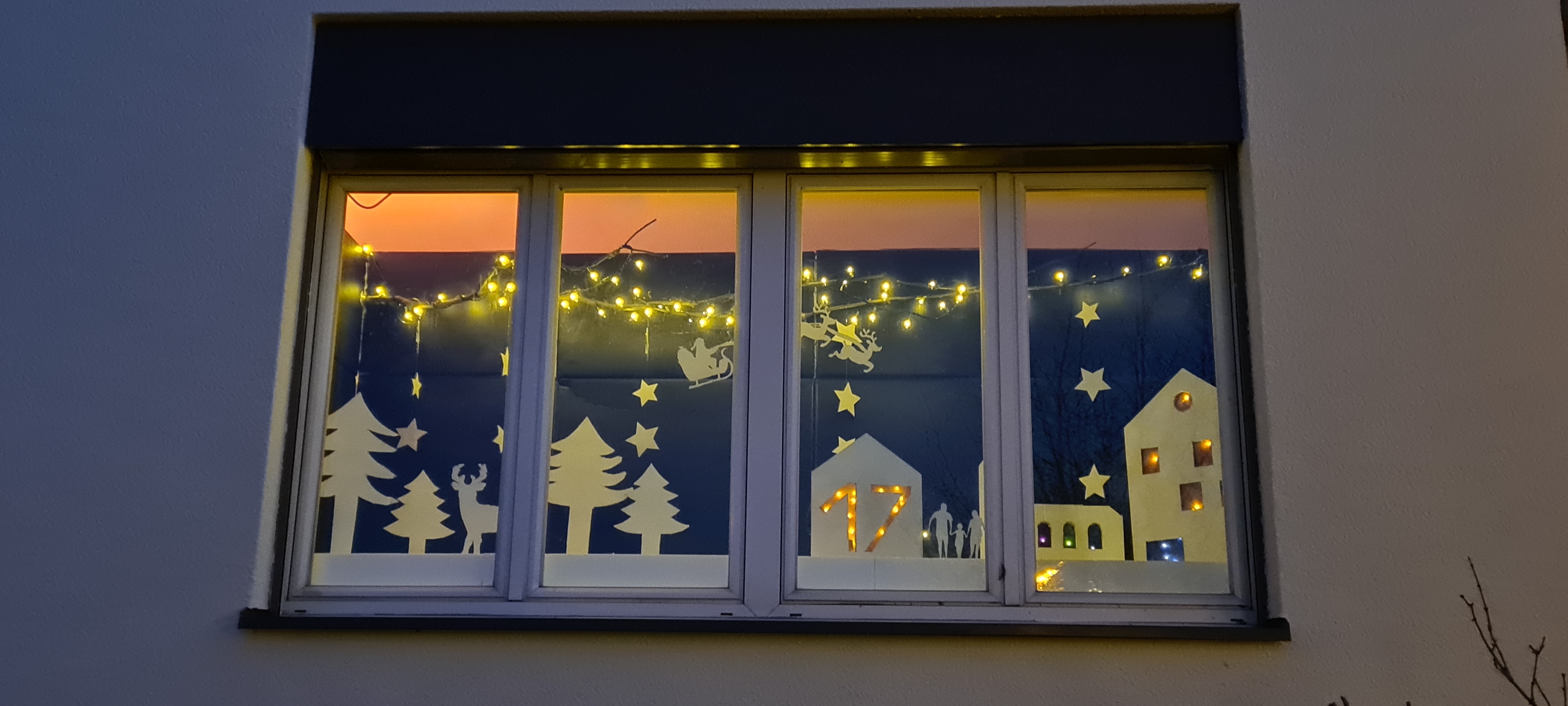 Adventsfenster Aeschquartier Nummer 17