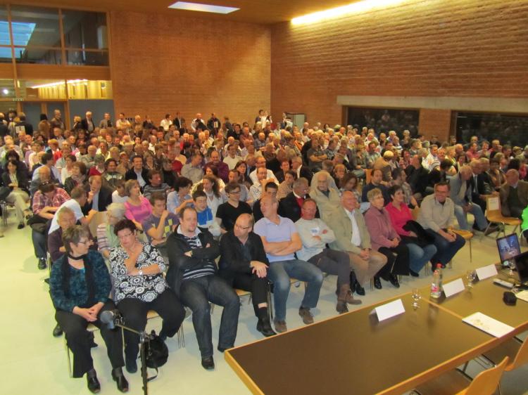 Die volle Aula