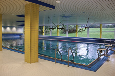 Hallenbad