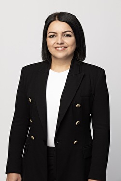 Foto von Rixhil Agusi-Alili 