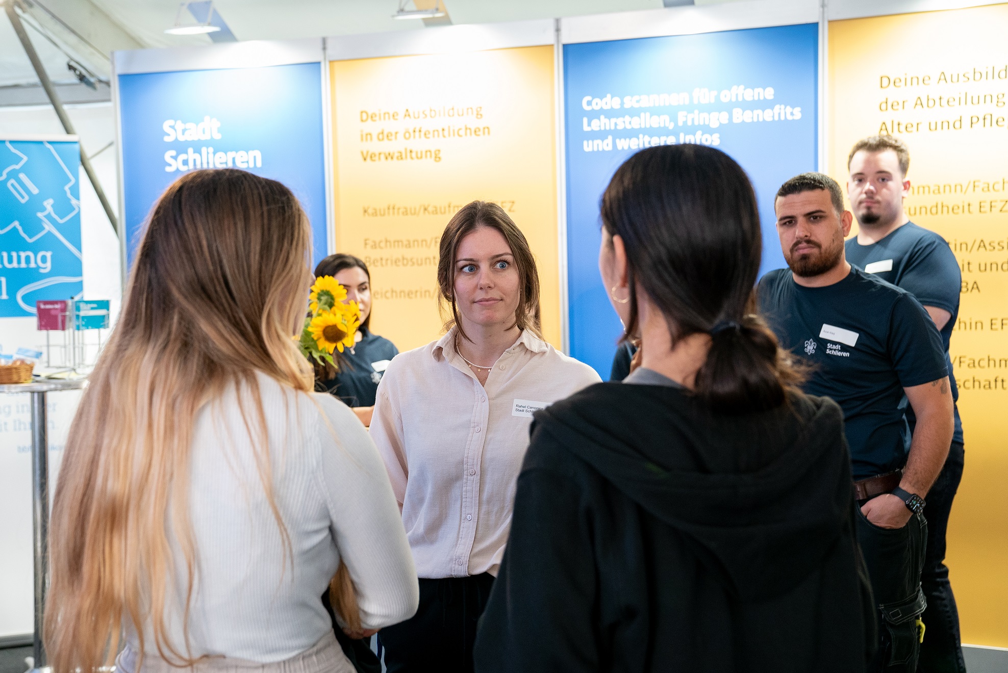 Die Stadtverwaltung Schlieren war ebenfalls Teil der Berufs- und Fachkräftemesse und informierte über ihr Ausbildungsangebot.
