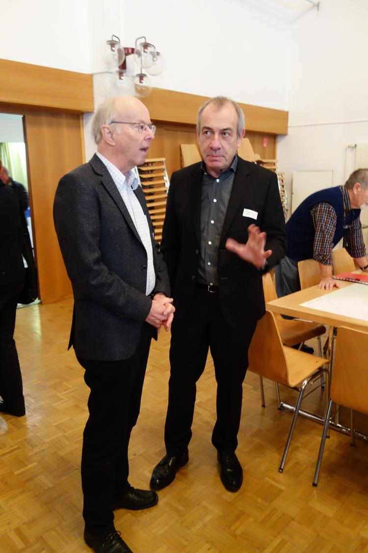 Toni Brühlmann mit Planer M. Heller