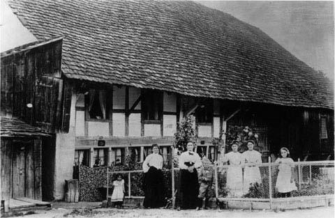 Der Erhalt der an sich wertvollen "Arch" war aus Kostengründen und mangles Verwendung nicht zu verantworten. (abgebrochen 1971)