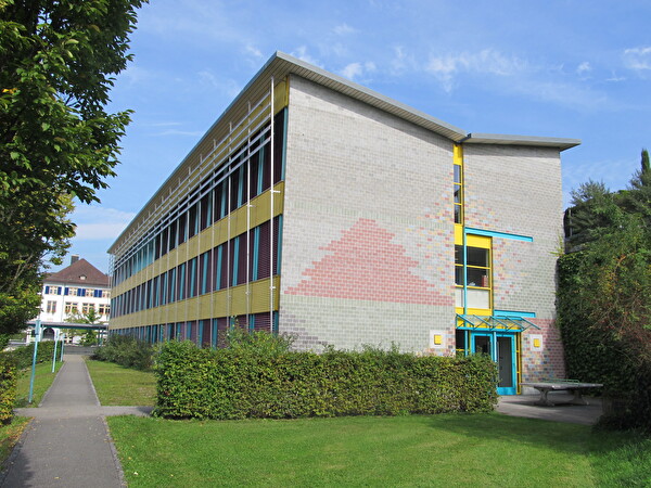 Schulhaus Oberdorf