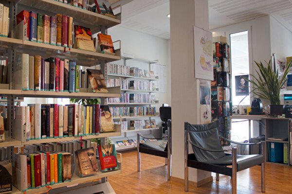Bibliothek Tafers