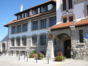 ecole enfantine de collonge
