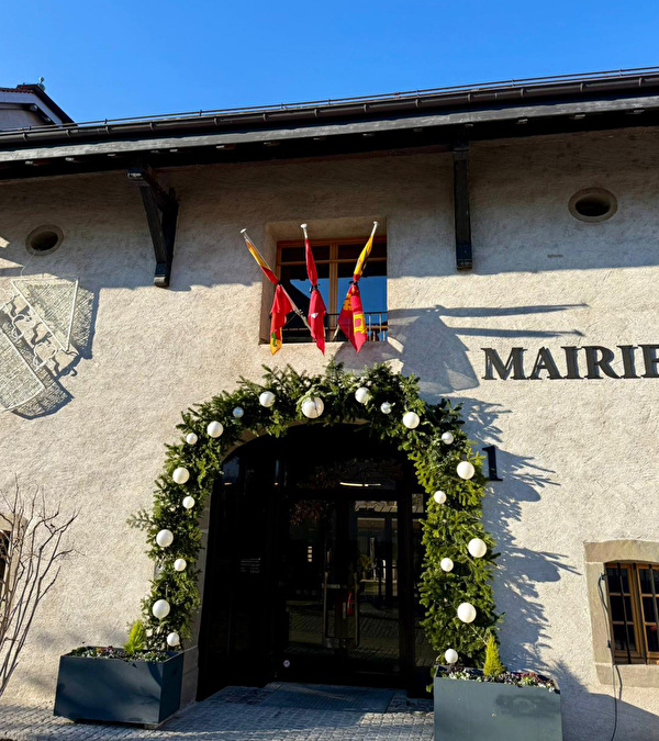 drapeaux en berne à la mairie