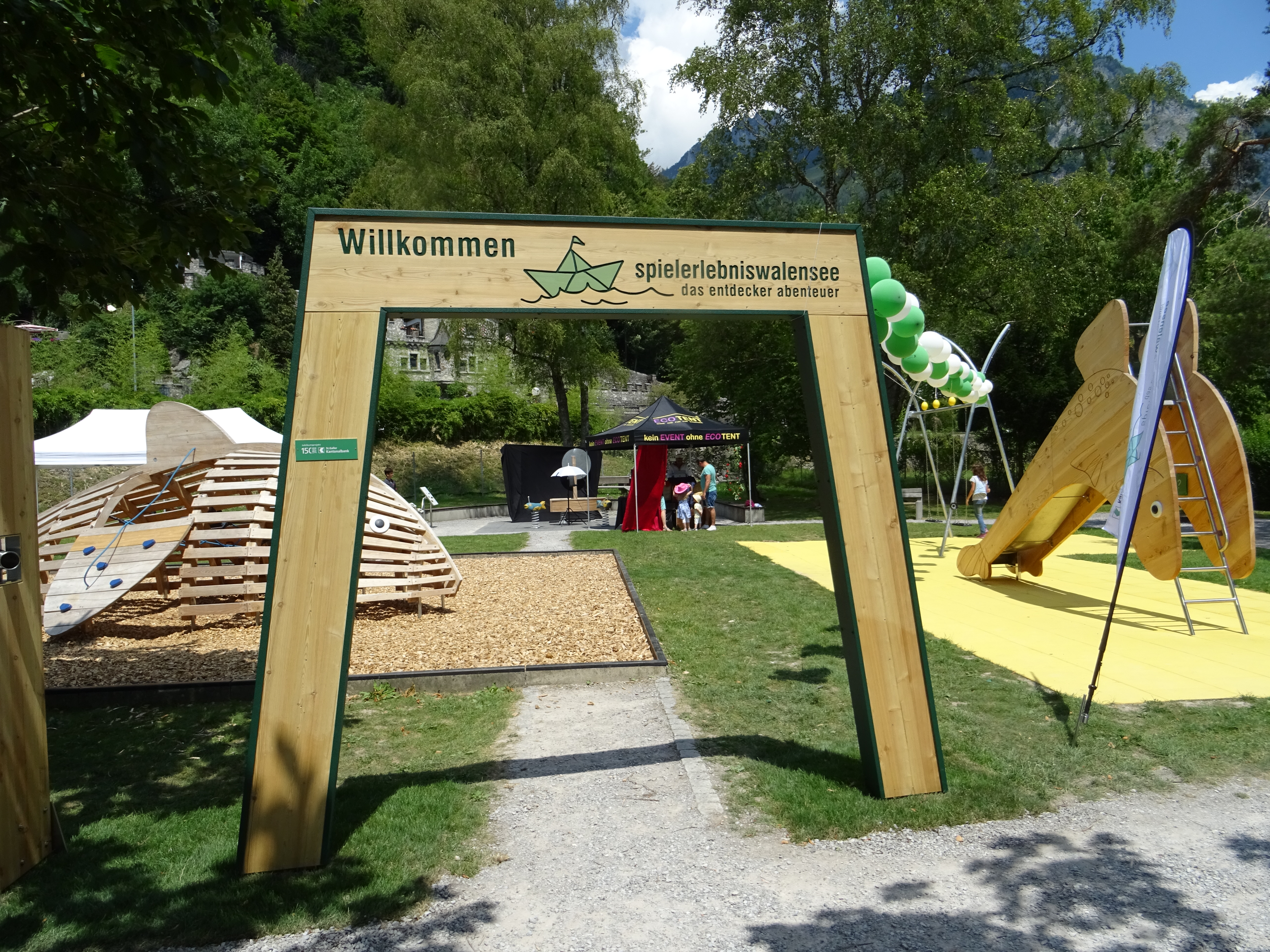 Spielplatz am See