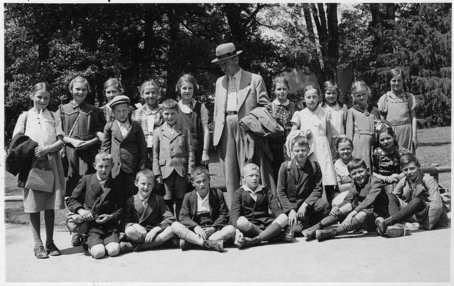 Die Landkinder der 4.–7. Klasse des Littauer Bergschulhauses berichteten an der Schweizerischen Landesausstellung 1939 in Zürich aus der Pflanzen- und Tierwelt ihrer Heimat.