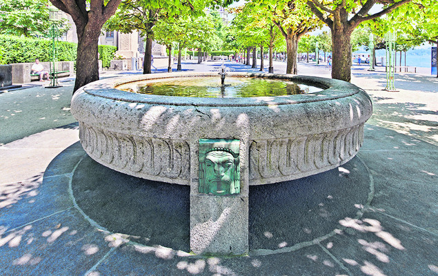 Zwillingsbrunnen