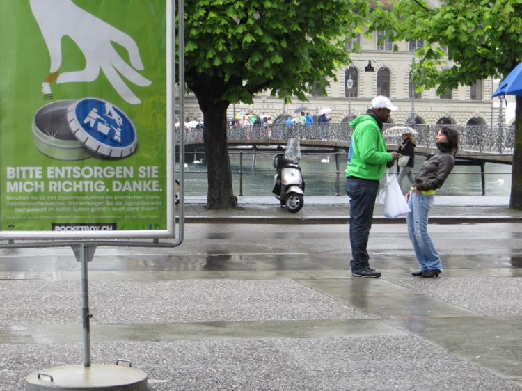 Luzern glänzt – gegen Littering von Zigarettenstummel