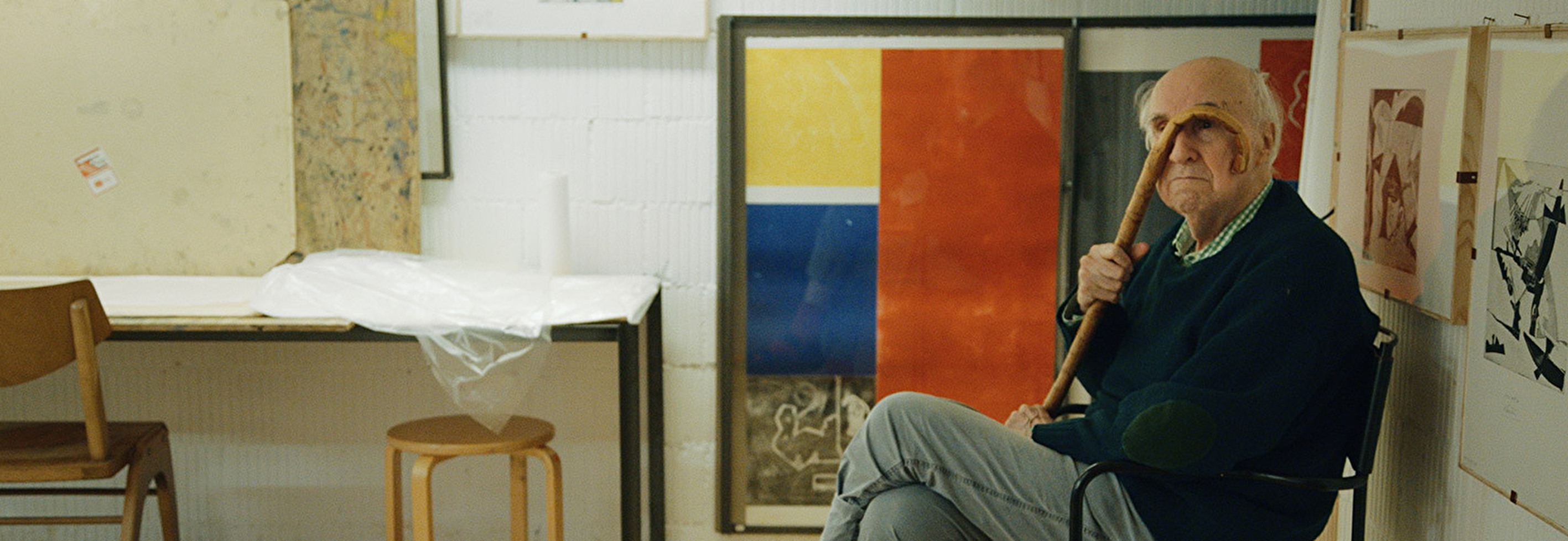 Bryan Cyril Thurston in seinem Atelier