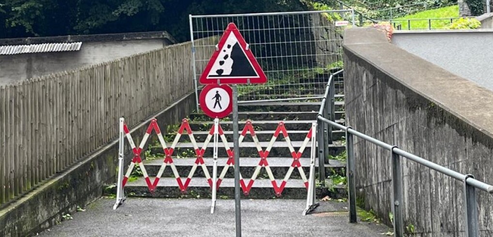 Sicherheitsmassnahmen gegen Felssturzgefahr beim Schlössli Schönegg